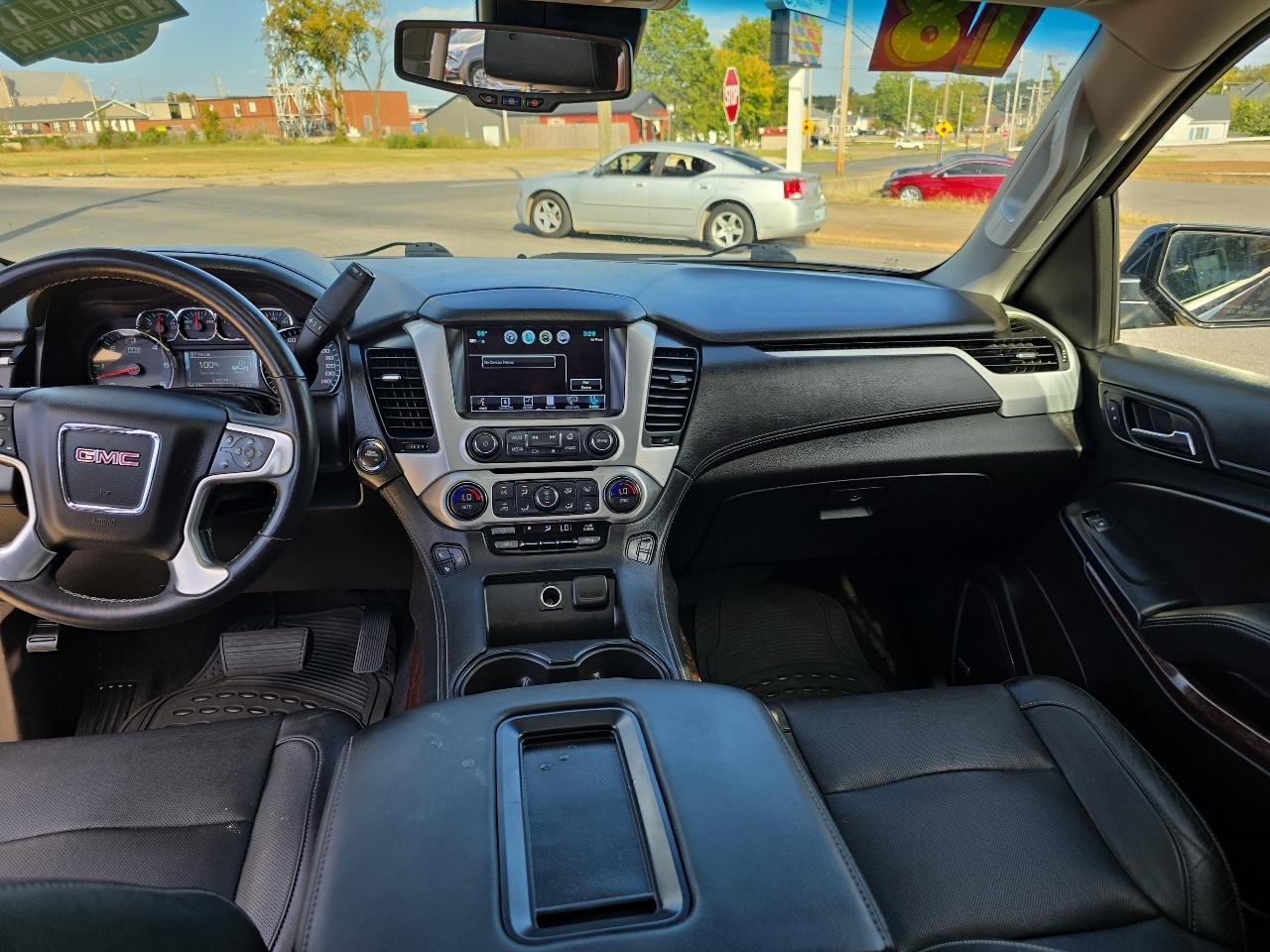 GMC Yukon SLT 4WD 2018
