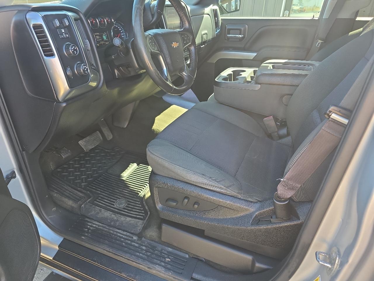 Chevrolet Silverado 1500 LT Crew Cab Long Box 4WD 2015