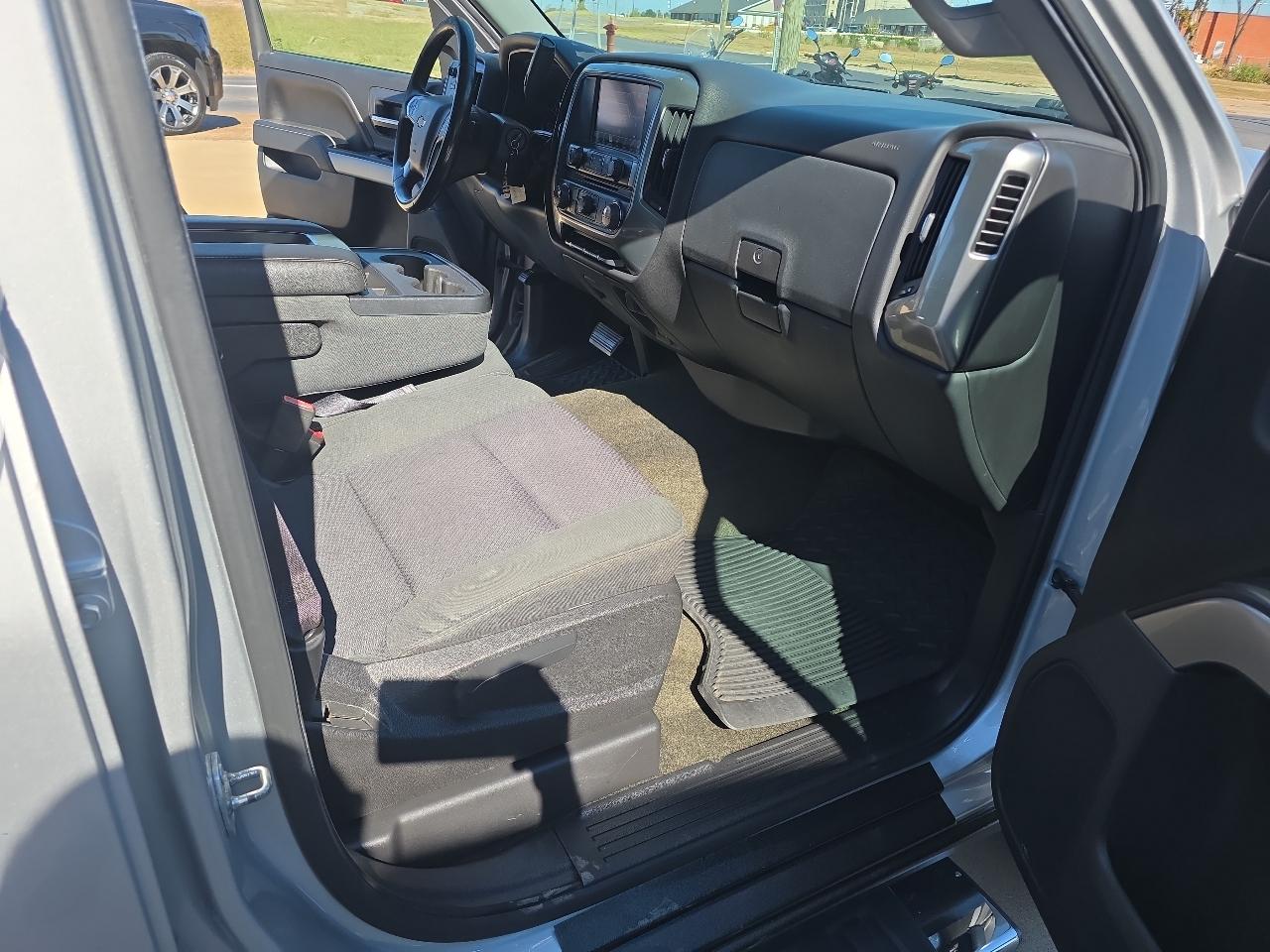 Chevrolet Silverado 1500 LT Crew Cab Long Box 4WD 2015