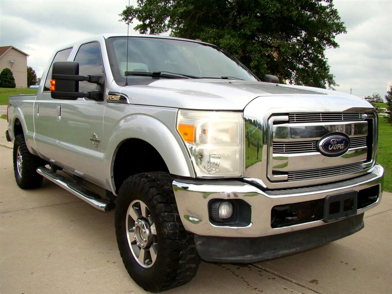 2012 Ford F-250 SD Lariat Pickup 4D 6 3/4 ft