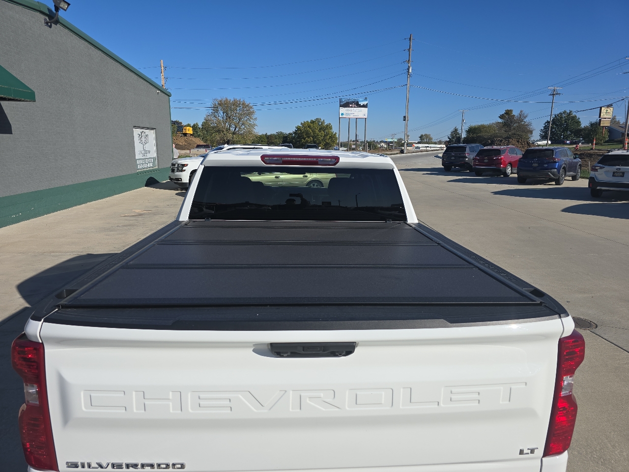 Chevrolet Silverado 1500 4WD Crew Cab 147" LT w/1LT 2023