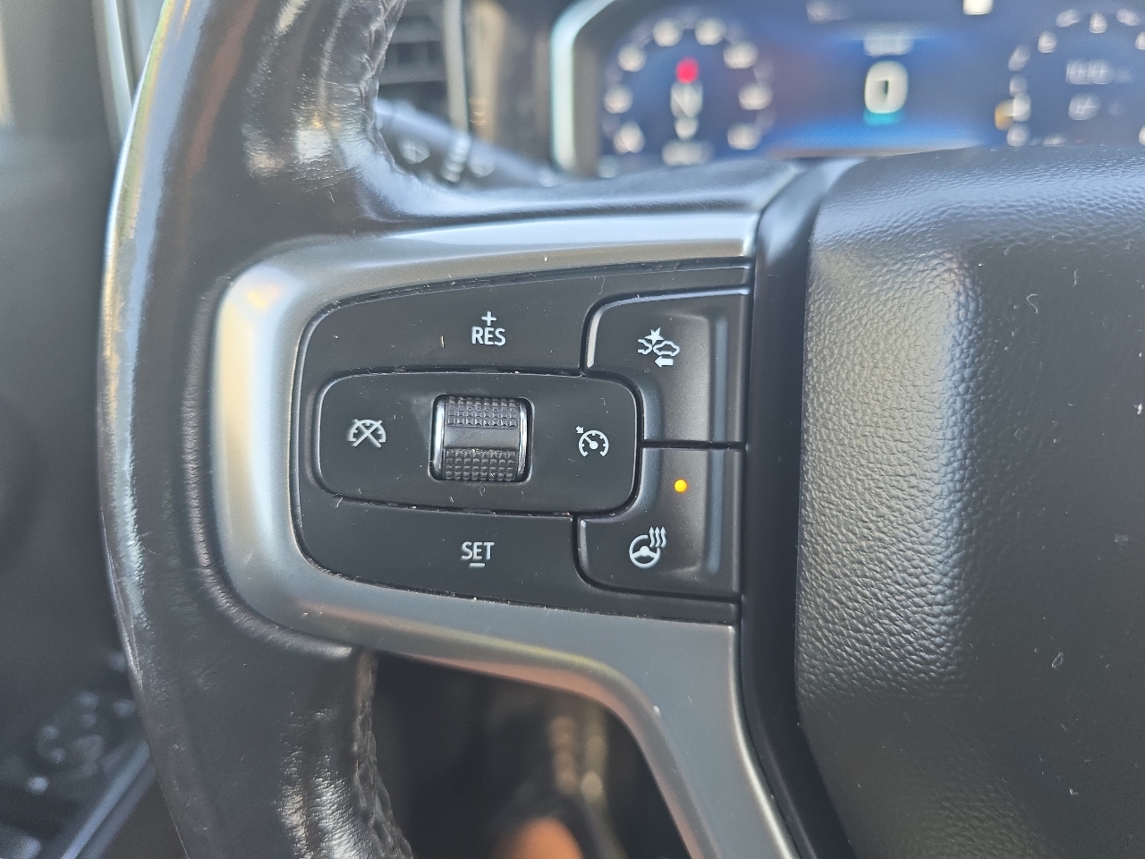 Chevrolet Silverado 1500 4WD Crew Cab 147" LT w/1LT 2023