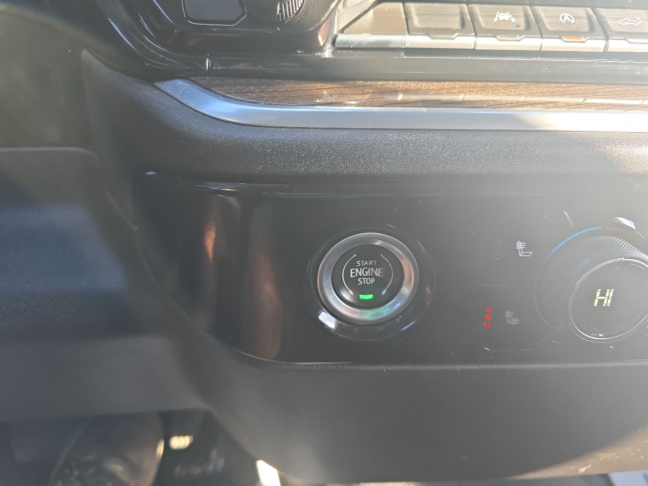 Chevrolet Silverado 1500 4WD Crew Cab 147" LT w/1LT 2023