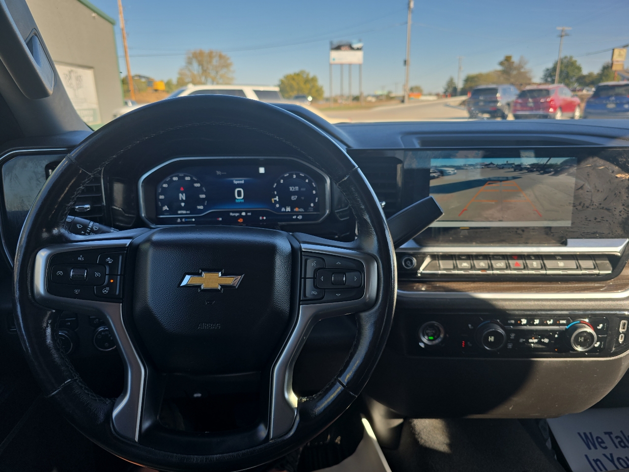 Chevrolet Silverado 1500 4WD Crew Cab 147" LT w/1LT 2023