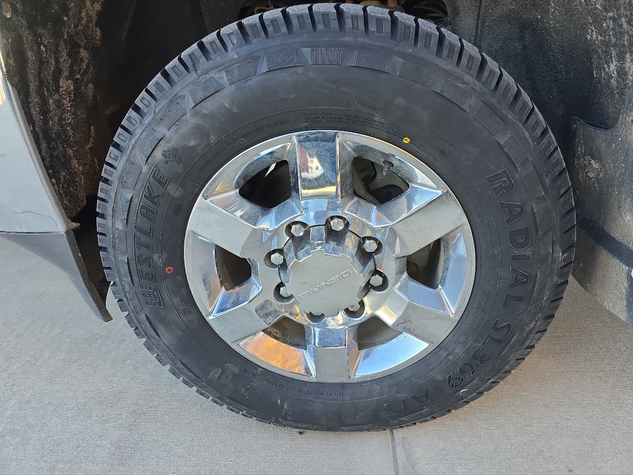 Chevrolet Silverado 2500HD 4WD Reg Cab 133.6" LT 2016