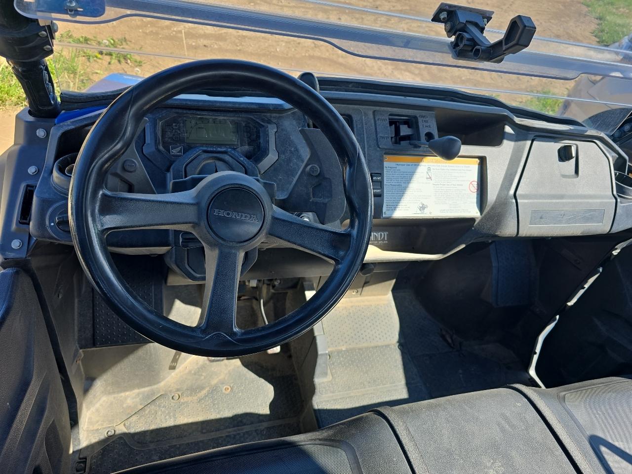 Honda Pioneer 1000 5 Deluxe  2017