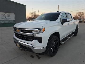 2023 Chevrolet Silverado 1500 4WD Crew Cab 147" LT w/1LT