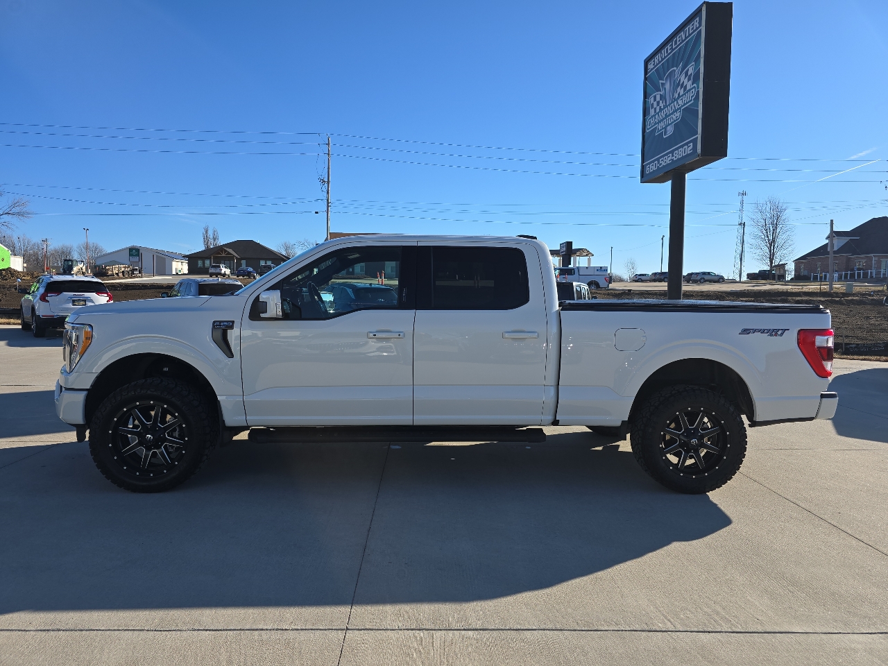 Ford F-150 Lariat 4WD SuperCrew 5.5' Box 2023