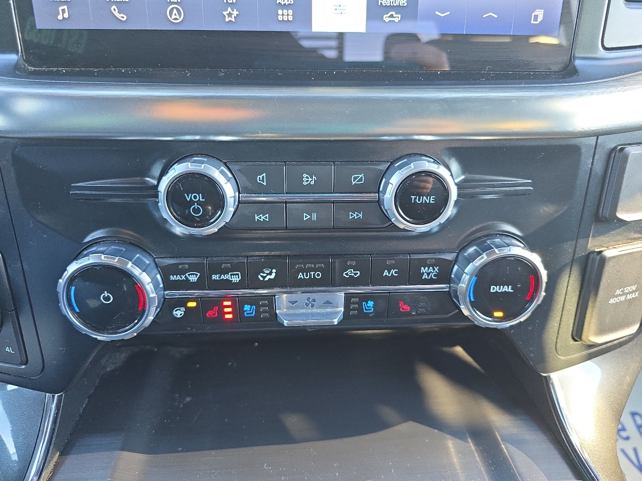 Ford F-150 Lariat 4WD SuperCrew 5.5' Box 2023