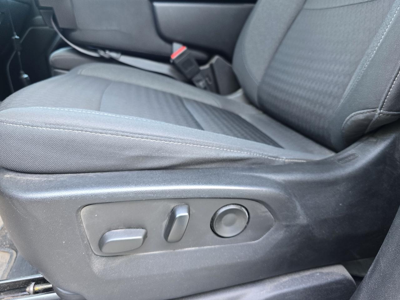 Chevrolet Silverado 1500 4WD Crew Cab 147" LT w/1LT 2022