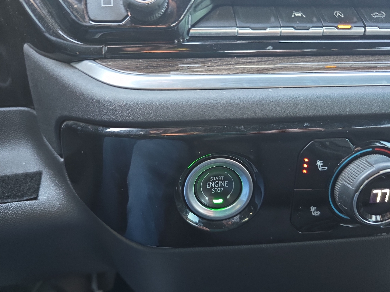 Chevrolet Silverado 1500 4WD Crew Cab 147" LT w/1LT 2022