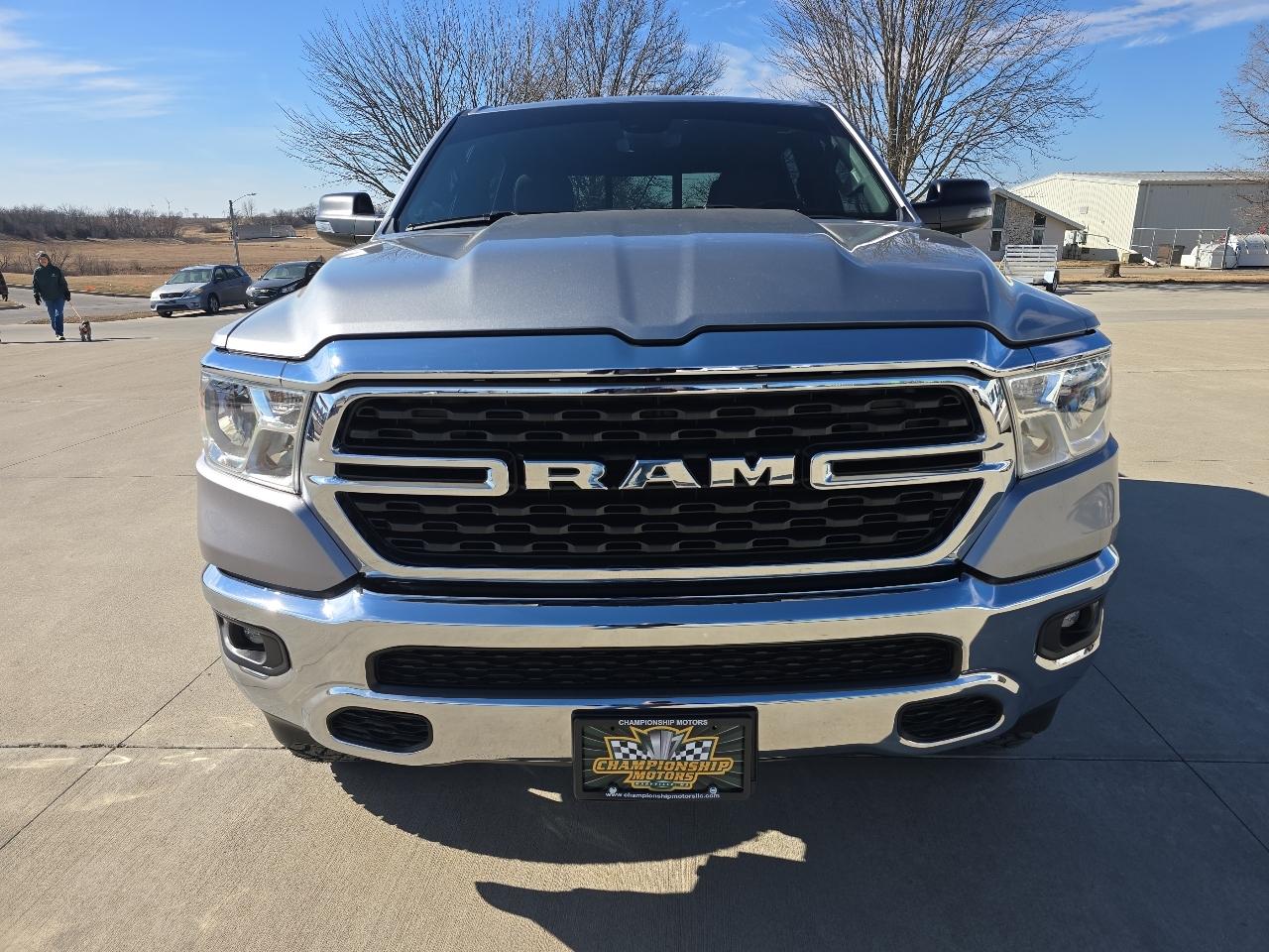 RAM 1500 Big Horn 4x4 Crew Cab 5'7" Box 2023