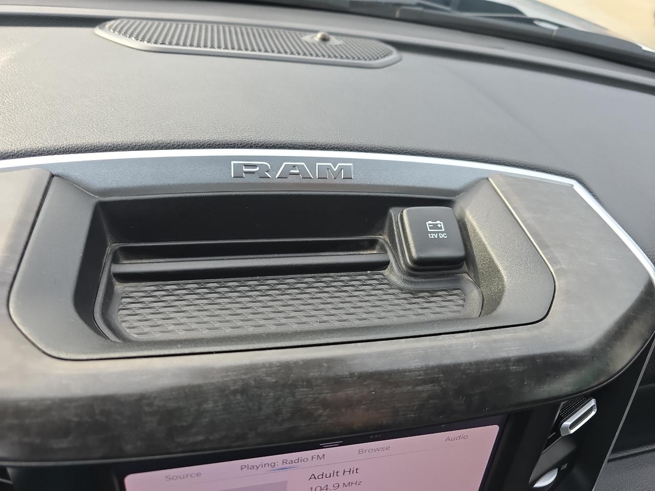 RAM 2500 Big Horn 4x4 Crew Cab 6'4" Box 2024