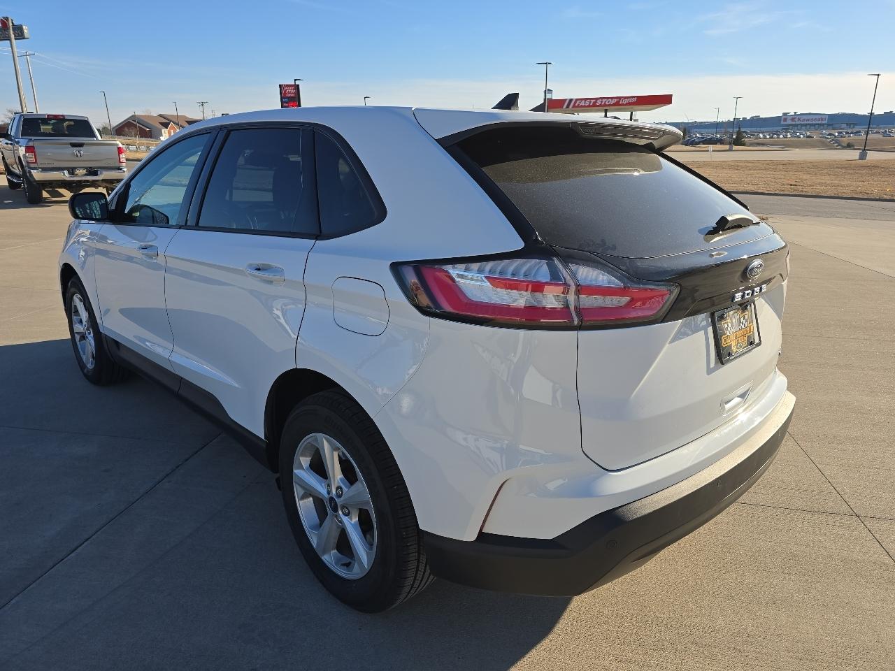 Ford Edge SE AWD 2021