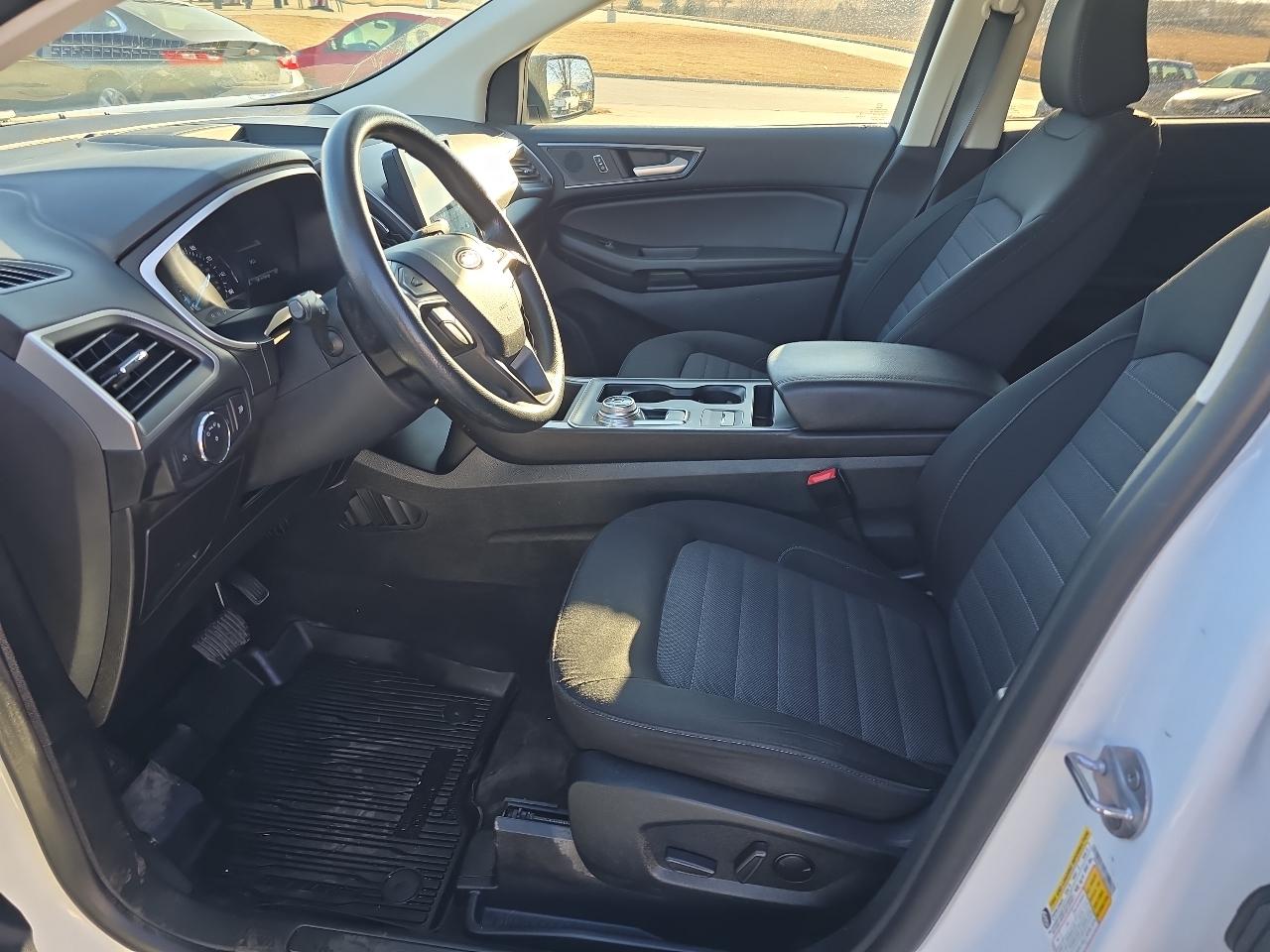 Ford Edge SE AWD 2021