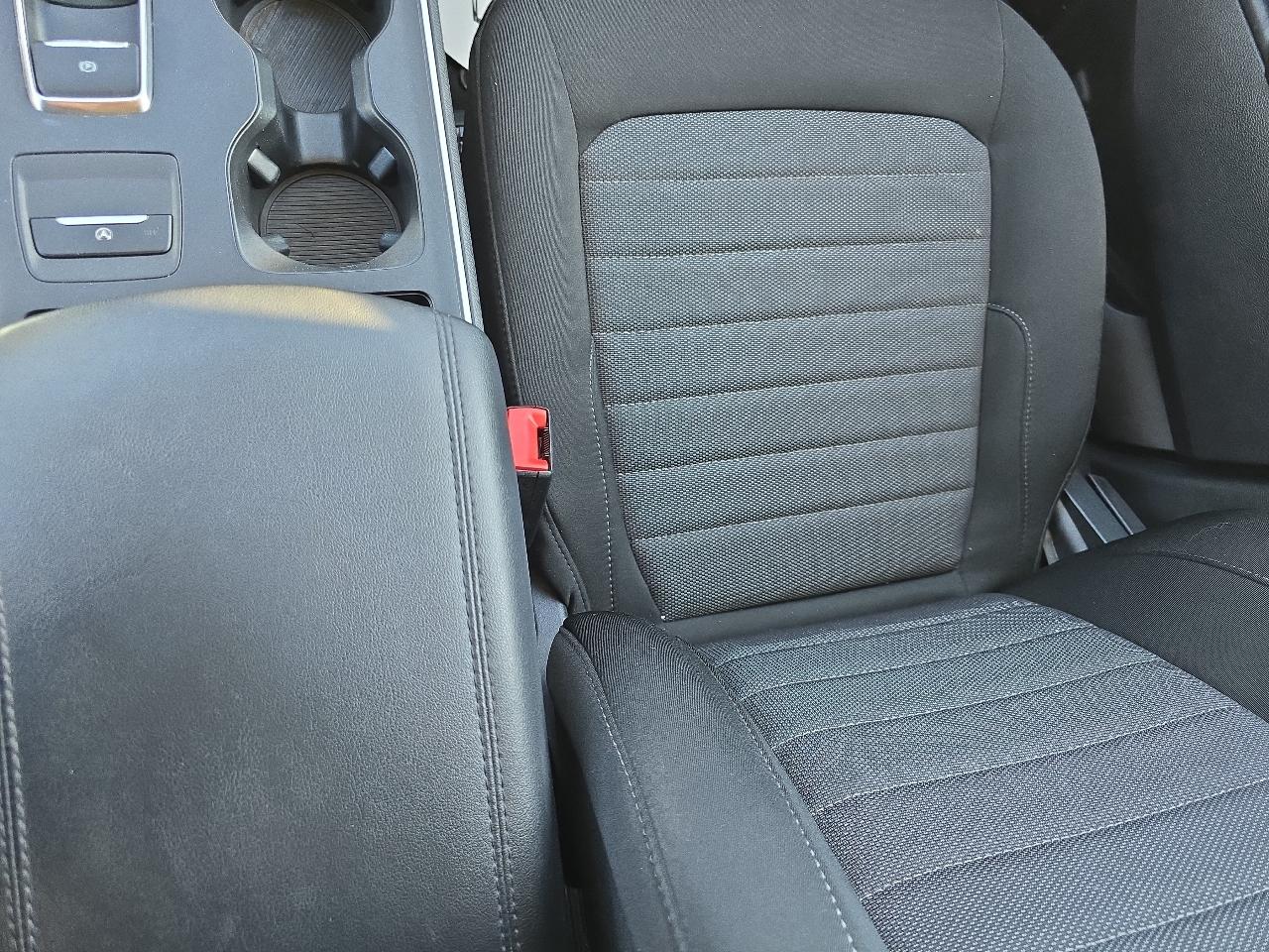 Ford Edge SE AWD 2021