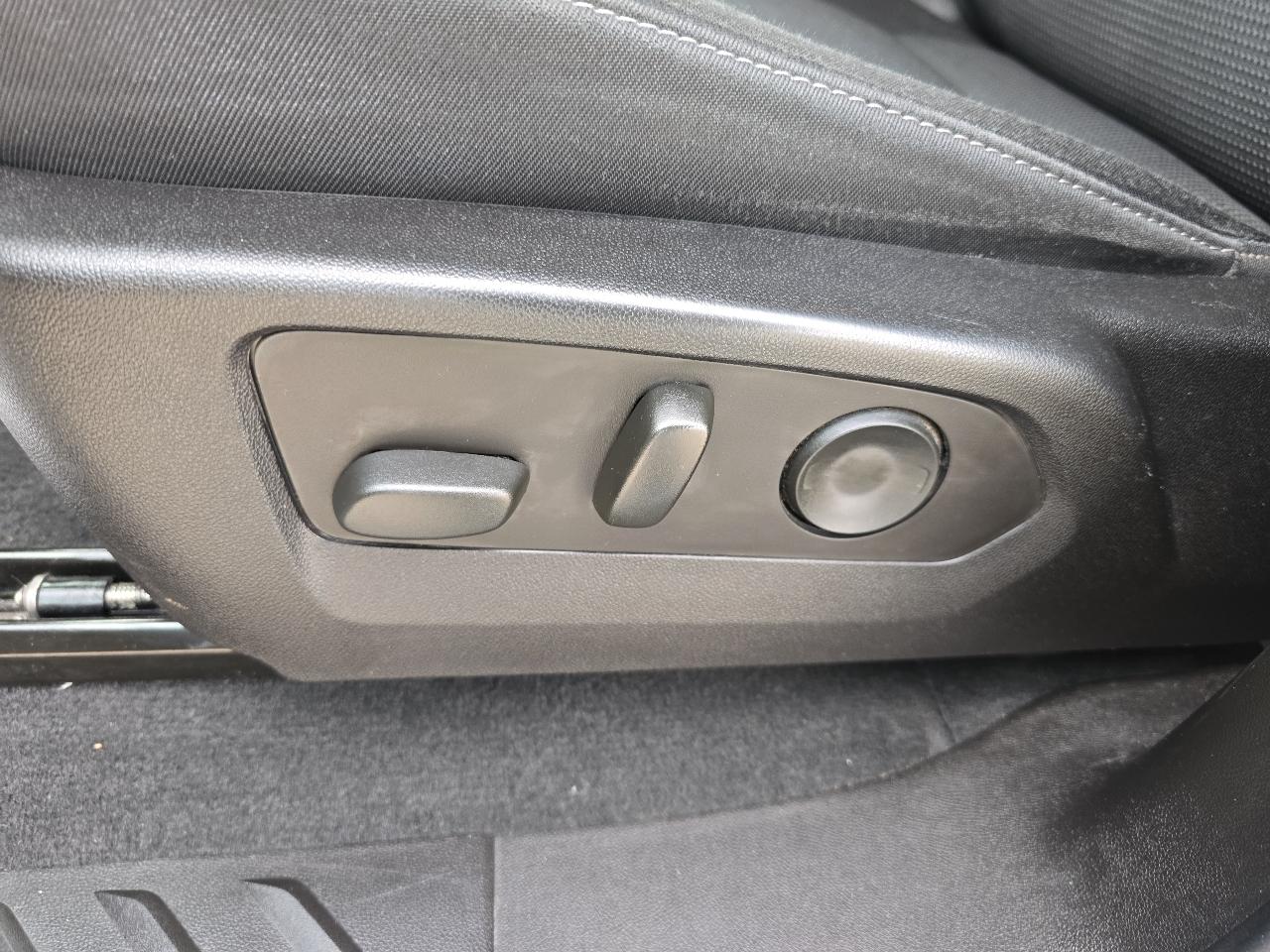 Chevrolet Colorado 4WD Crew Cab LT 2023