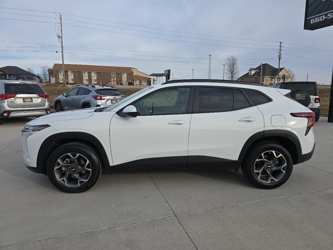 Chevrolet Trax FWD 4dr LT 2024