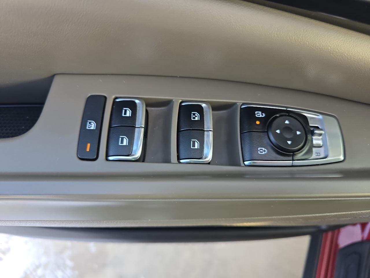 Kia Carnival LXS FWD 2025