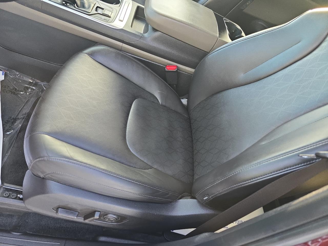 Kia Carnival LXS FWD 2025