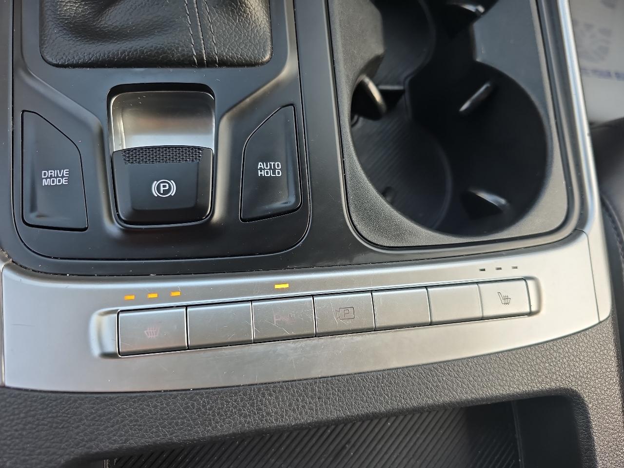 Kia Carnival LXS FWD 2025