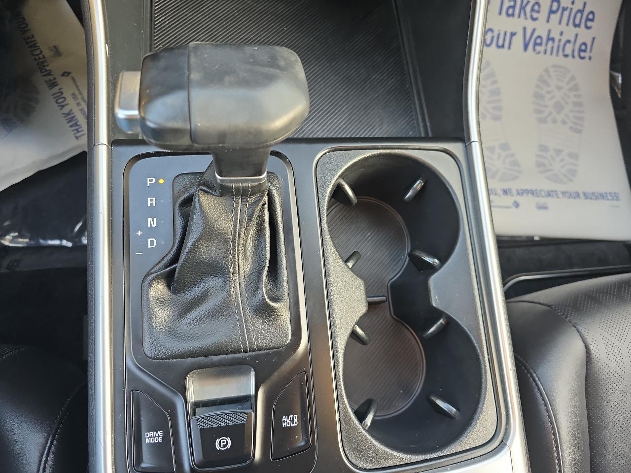 Kia Carnival LXS FWD 2025