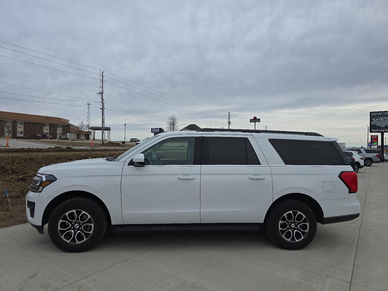 Ford Expedition Max XLT 4x4 2024