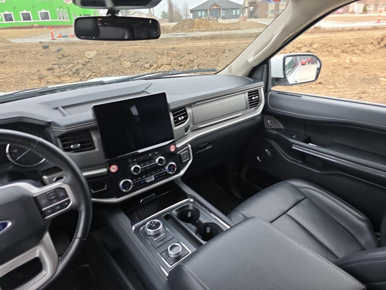 Ford Expedition Max XLT 4x4 2024