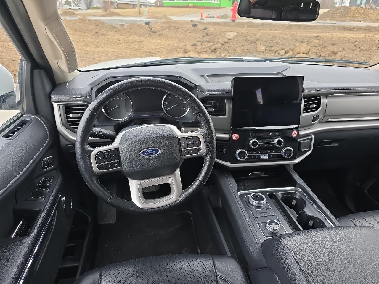 Ford Expedition Max XLT 4x4 2024