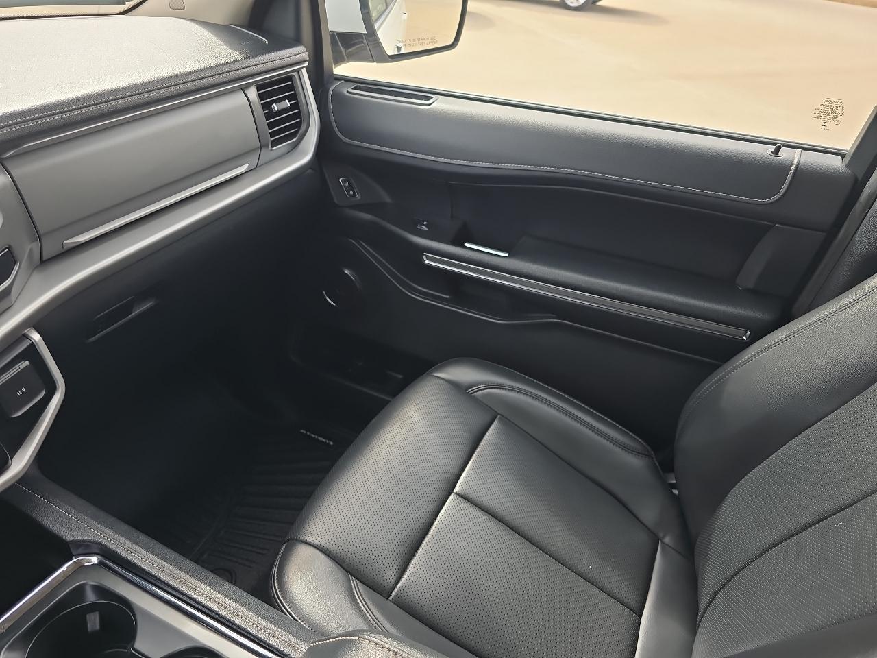 Ford Expedition Max XLT 4x4 2024