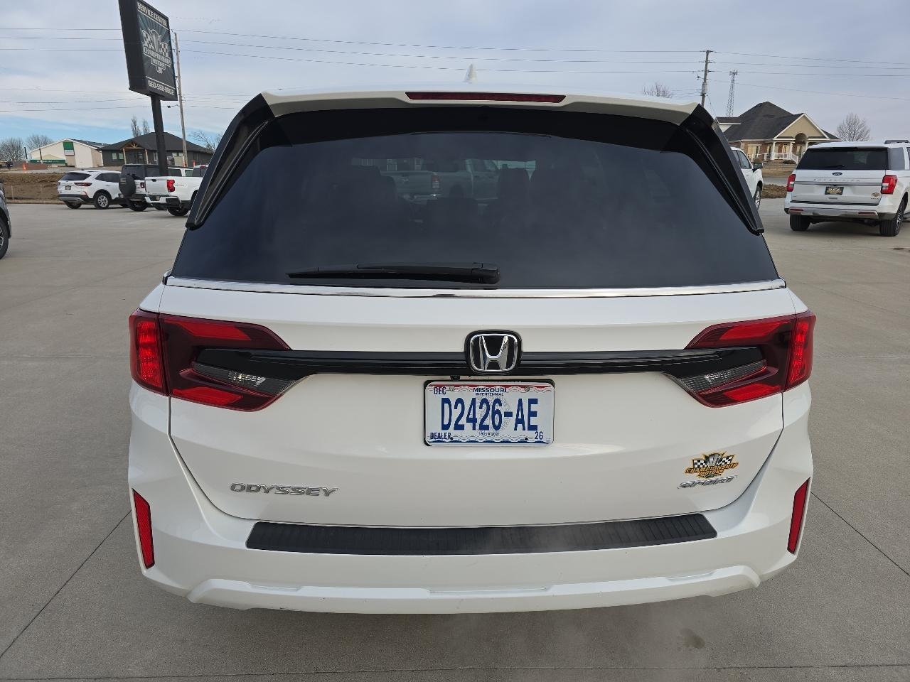 Honda Odyssey Sport-L Auto 2025