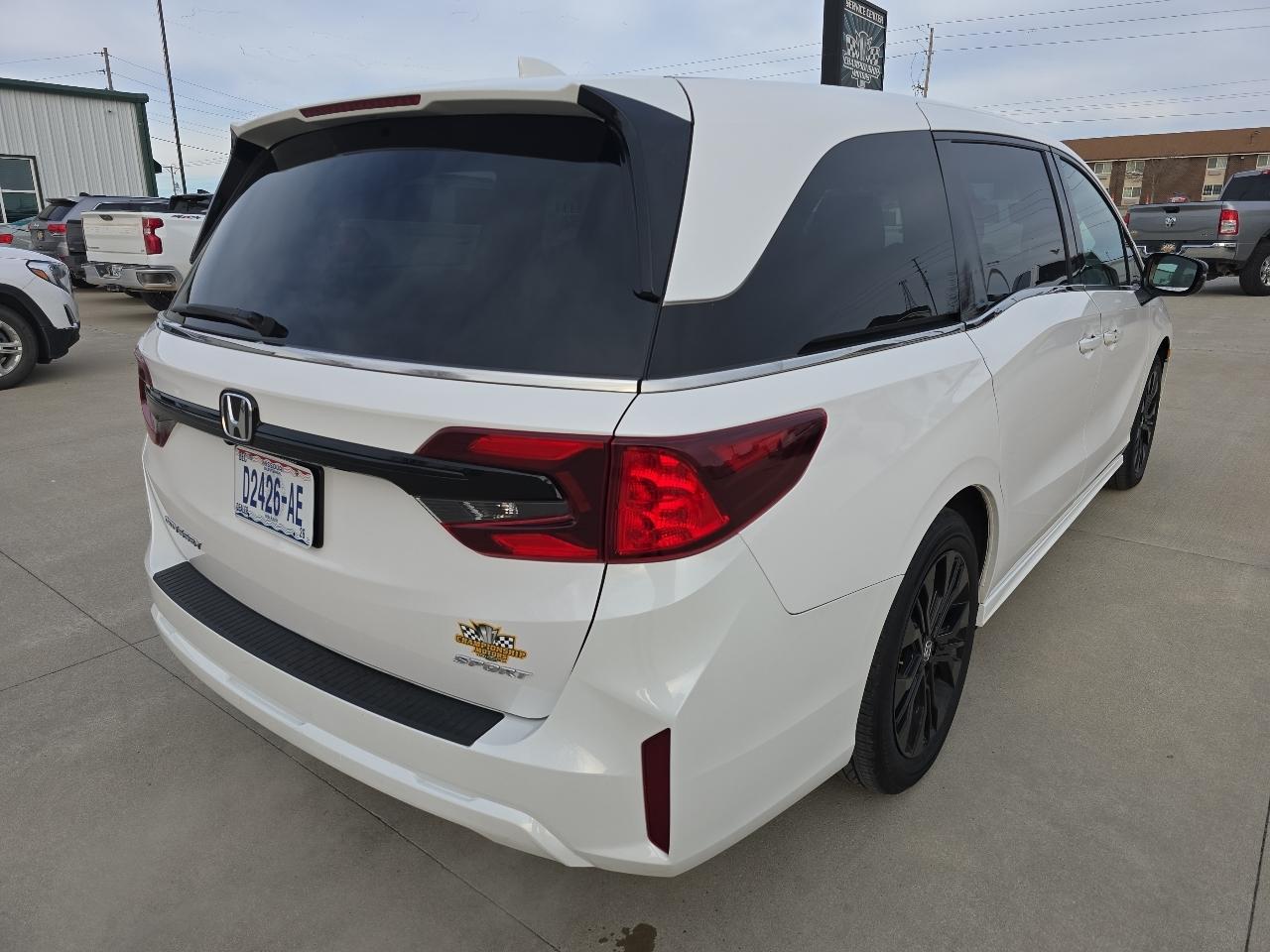 Honda Odyssey Sport-L Auto 2025