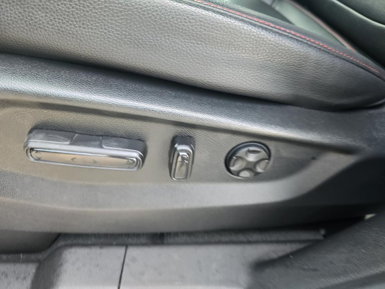 Honda Odyssey Sport-L Auto 2025