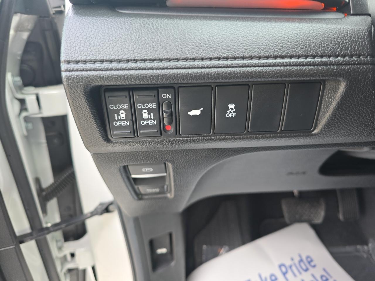 Honda Odyssey Sport-L Auto 2025