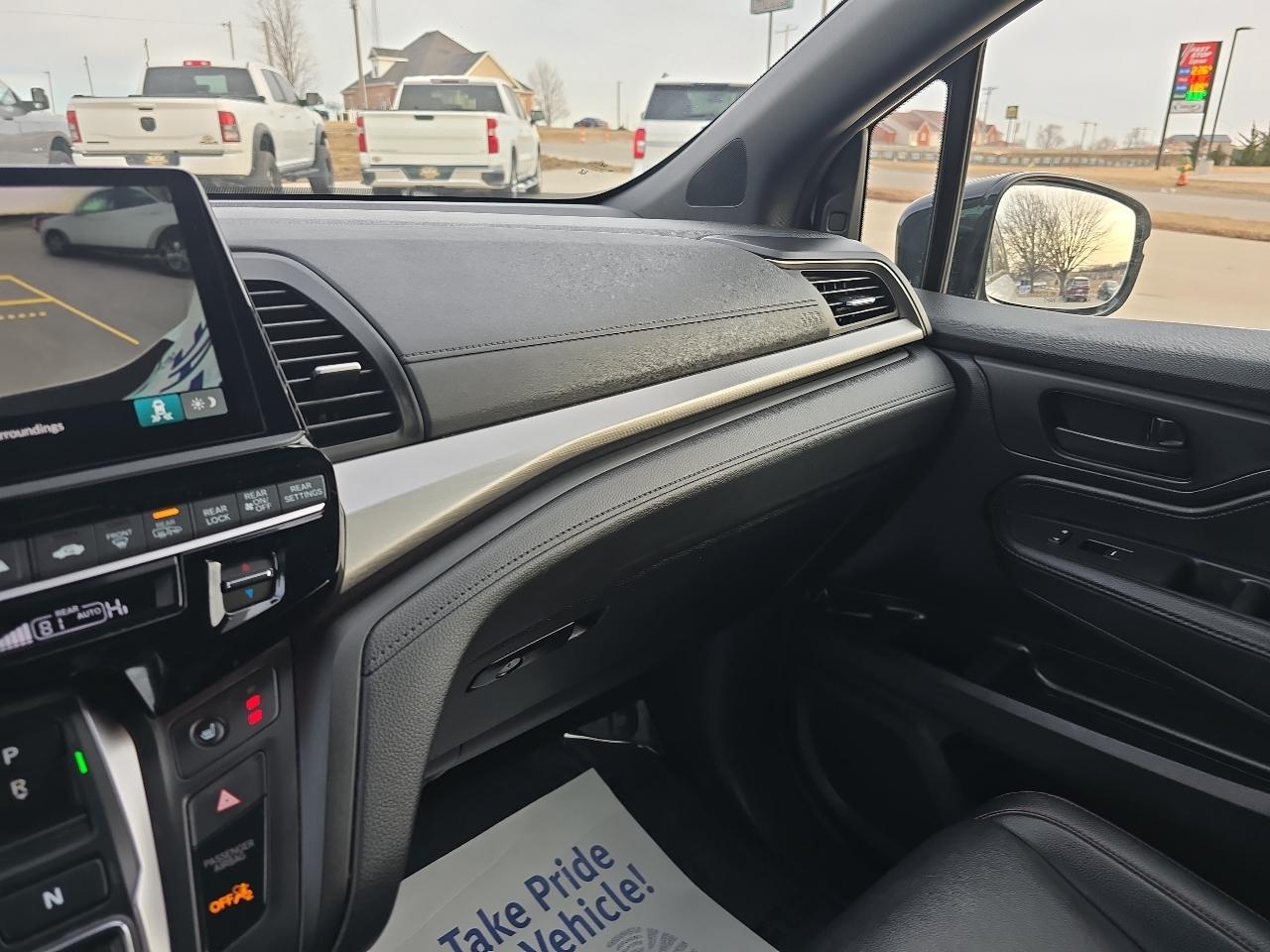 Honda Odyssey Sport-L Auto 2025