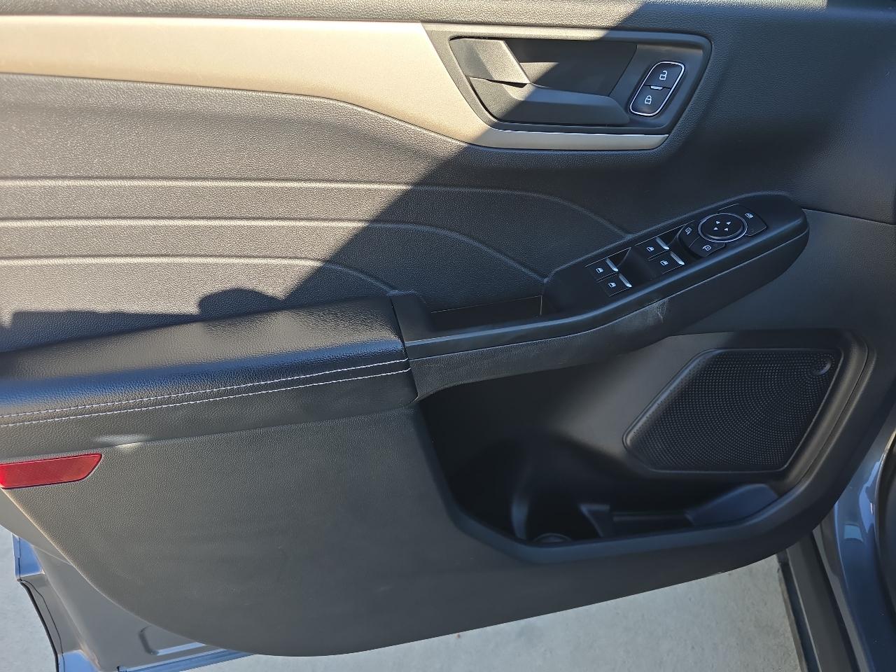 Ford Escape SE FWD 2022