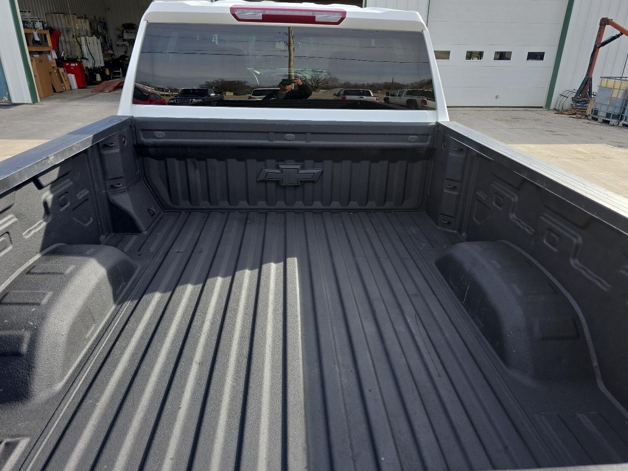 Chevrolet Silverado 2500HD 4WD Crew Cab 159" Custom 2022