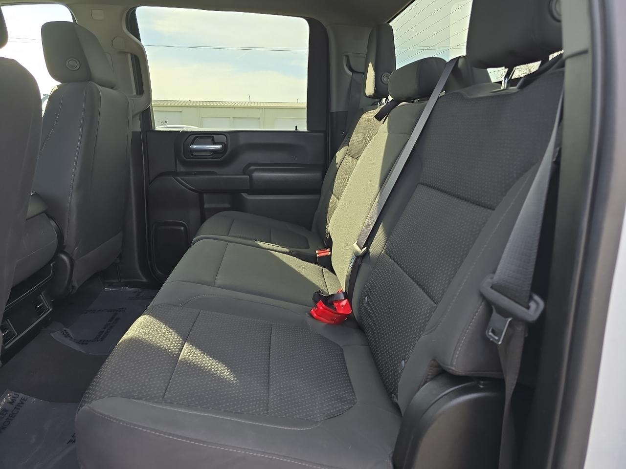 Chevrolet Silverado 2500HD 4WD Crew Cab 159" Custom 2022