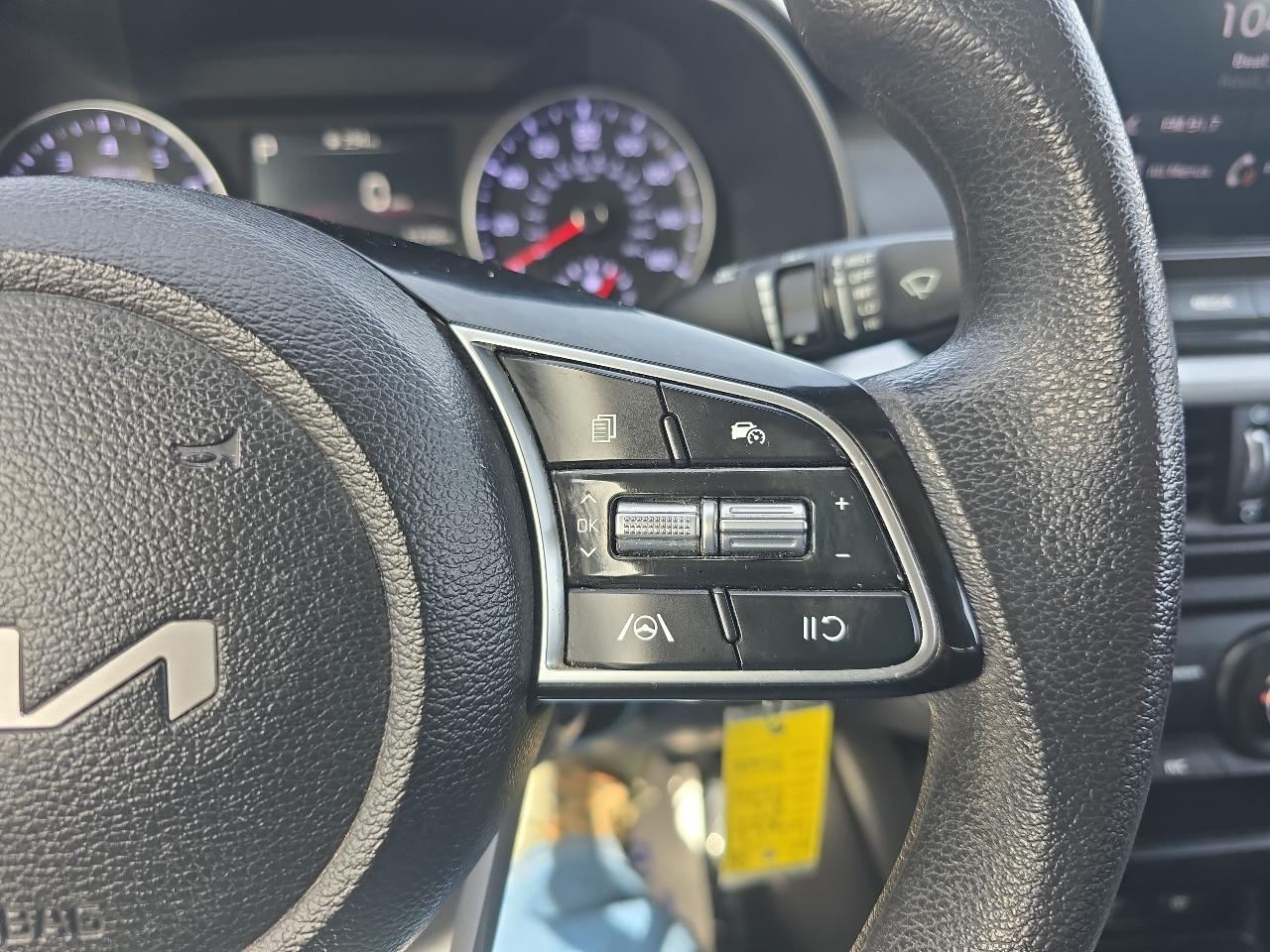 Kia Forte LXS IVT 2024