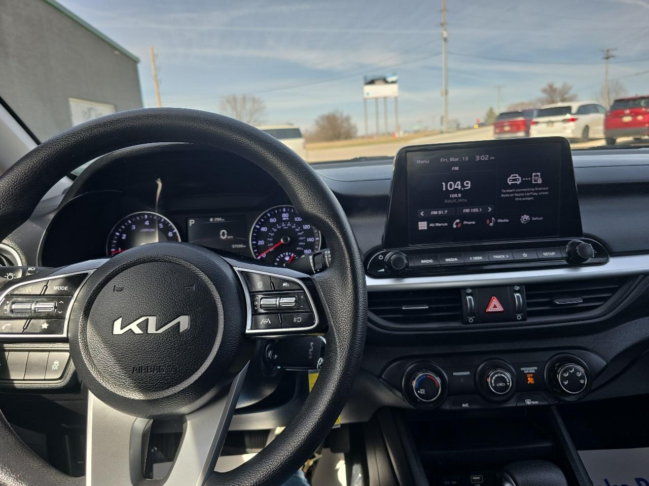 Kia Forte LXS IVT 2024