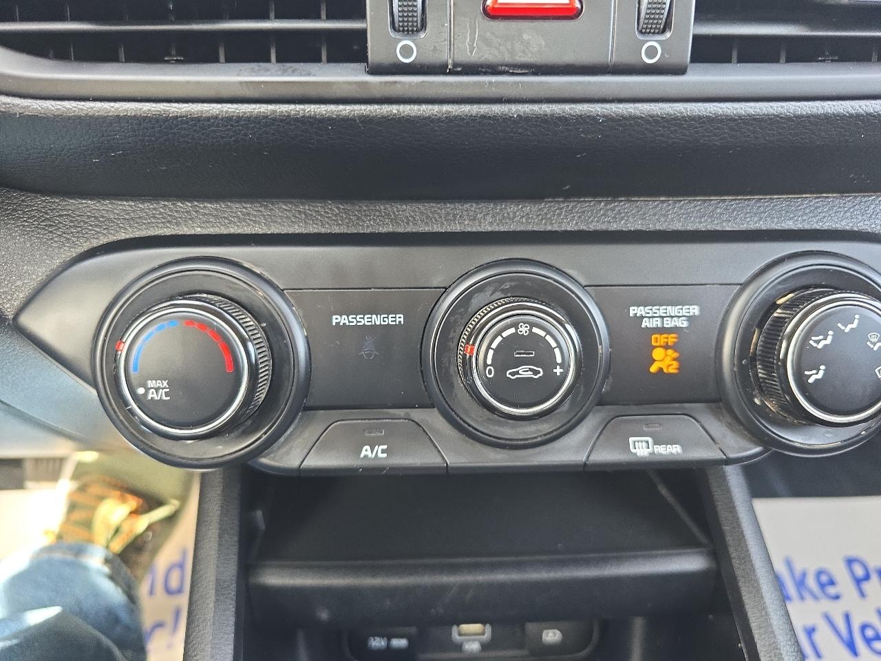 Kia Forte LXS IVT 2024