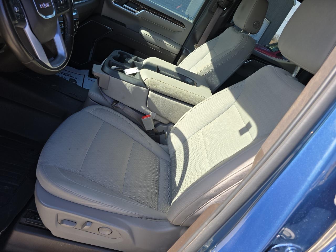 GMC Sierra 1500 4WD Crew Cab 147" SLE 2024