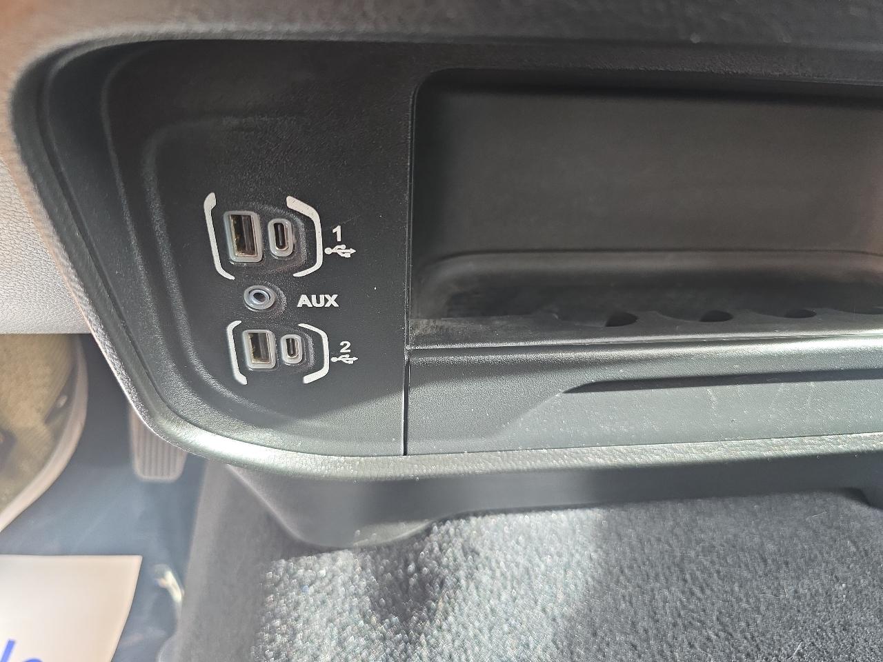 RAM 2500 Big Horn 4x4 Crew Cab 6'4" Box 2024