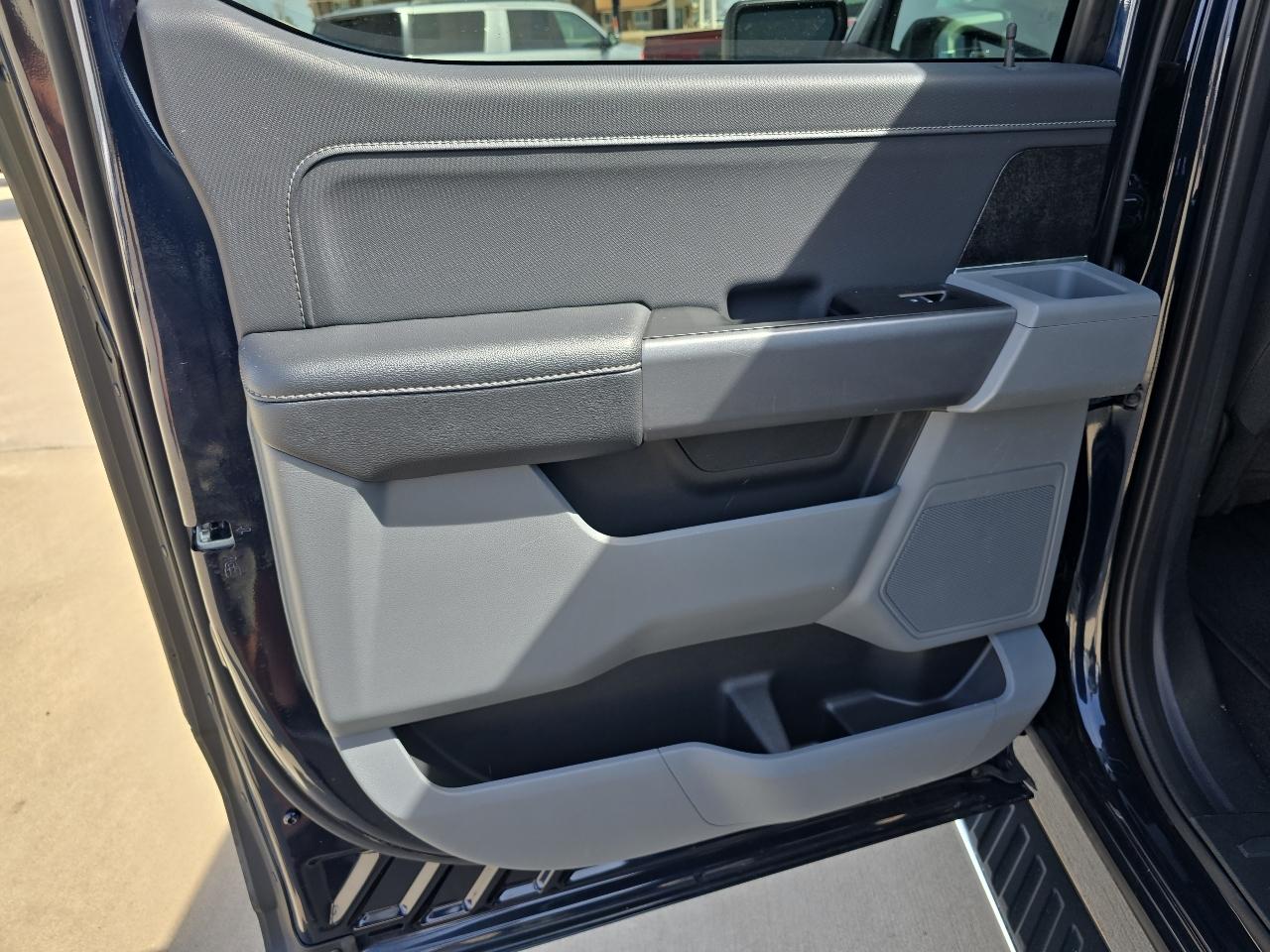 Ford F-150 XLT SuperCrew Short Bed 4WD 2023