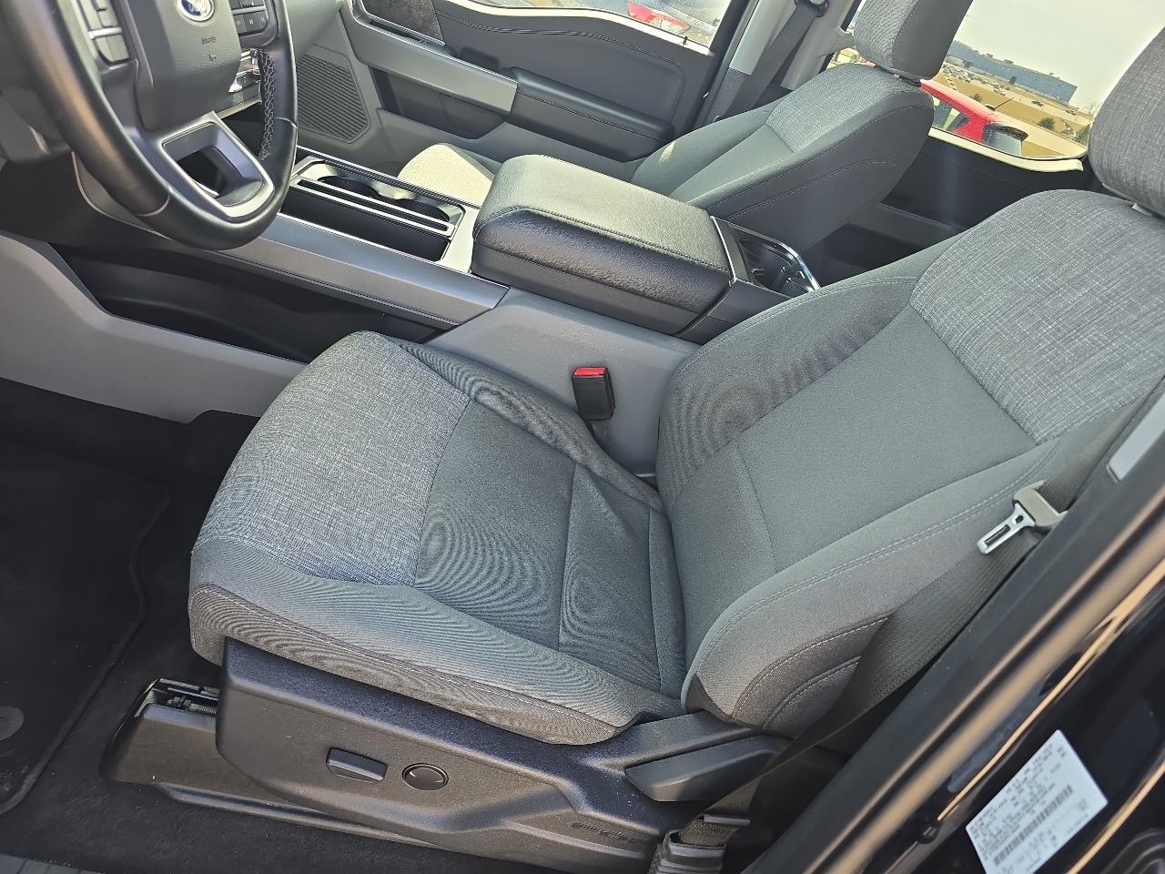 Ford F-150 XLT SuperCrew Short Bed 4WD 2023