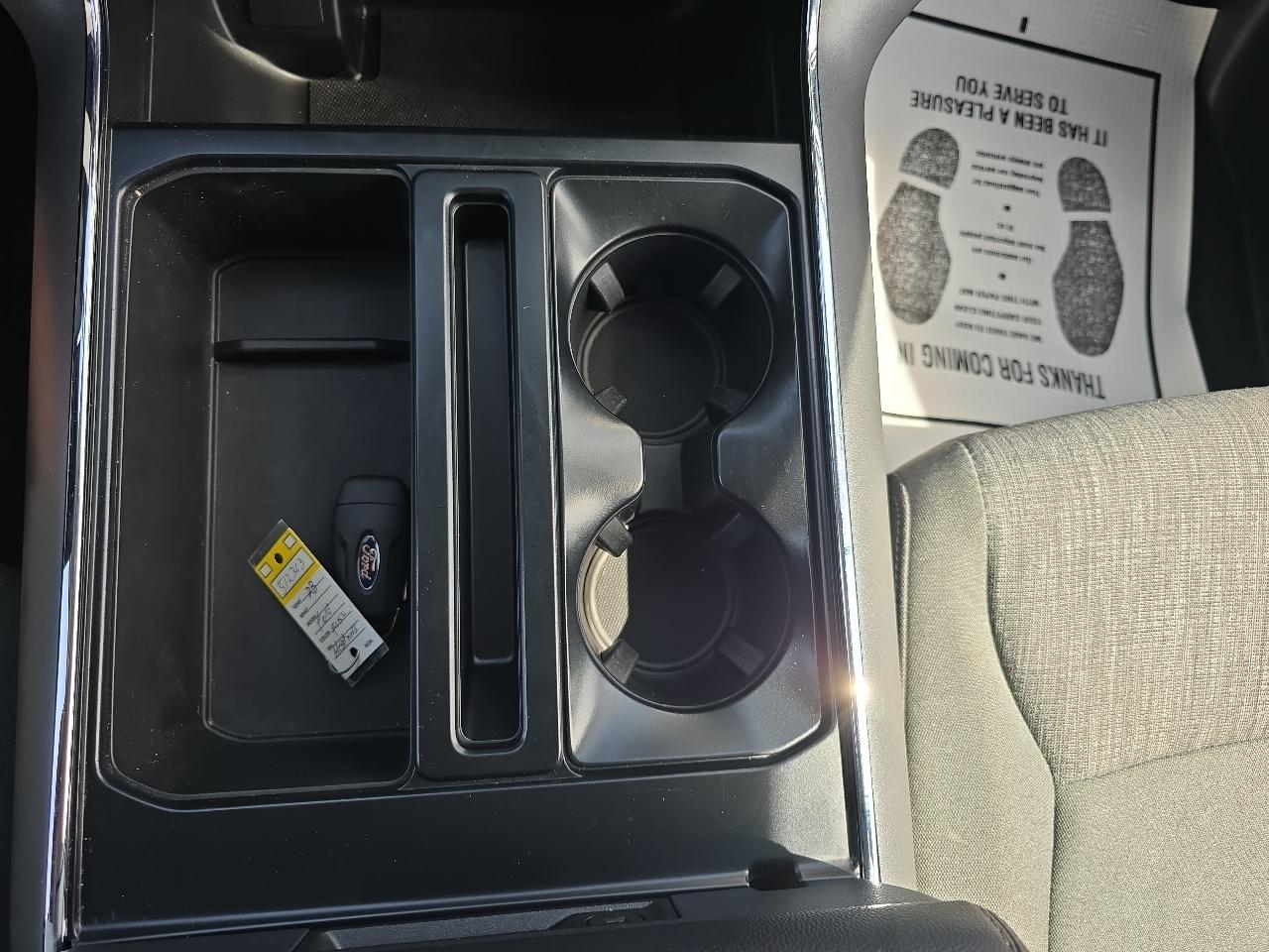 Ford F-150 XLT SuperCrew Short Bed 4WD 2023