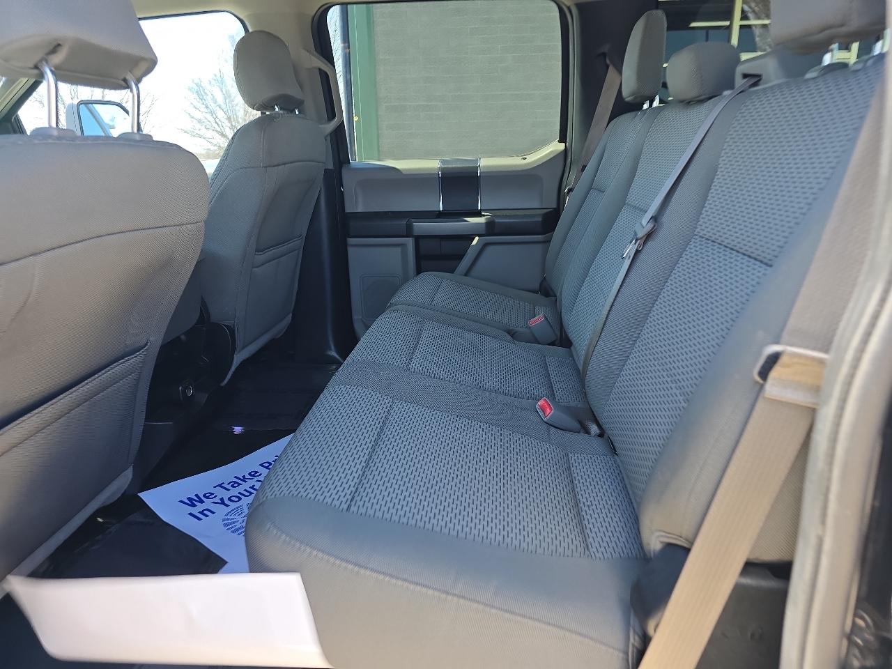 Ford Super Duty F-250 SRW XLT 4WD Crew Cab 6.75' Box 2017