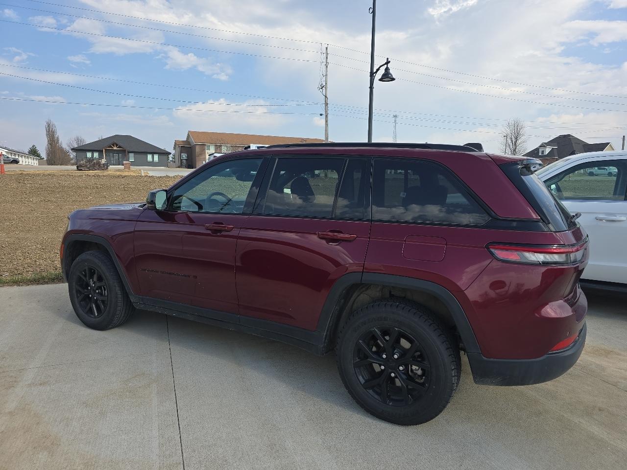 Jeep Grand Cherokee Altitude 4x4 2024