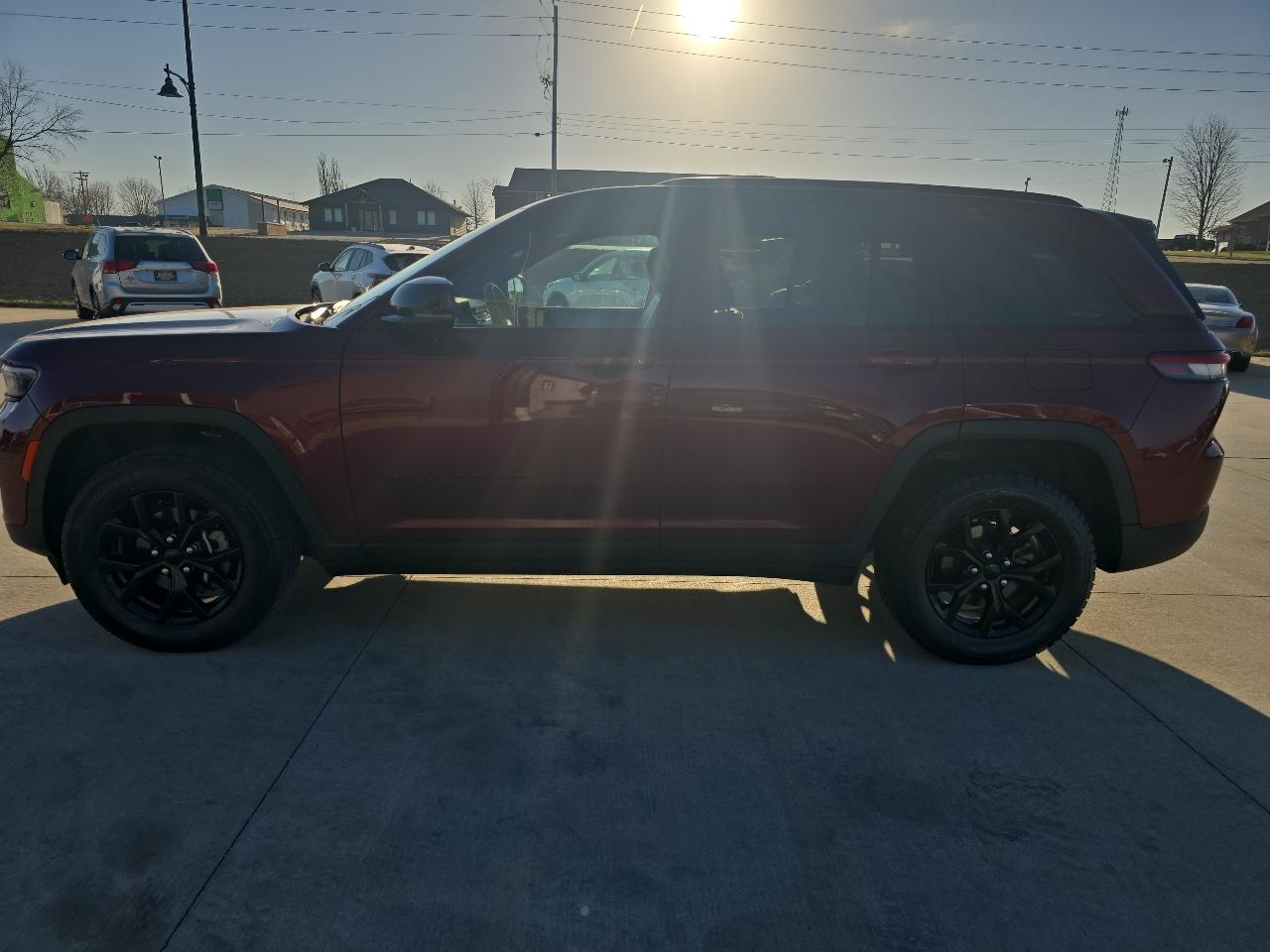 Jeep Grand Cherokee Altitude 4x4 2024