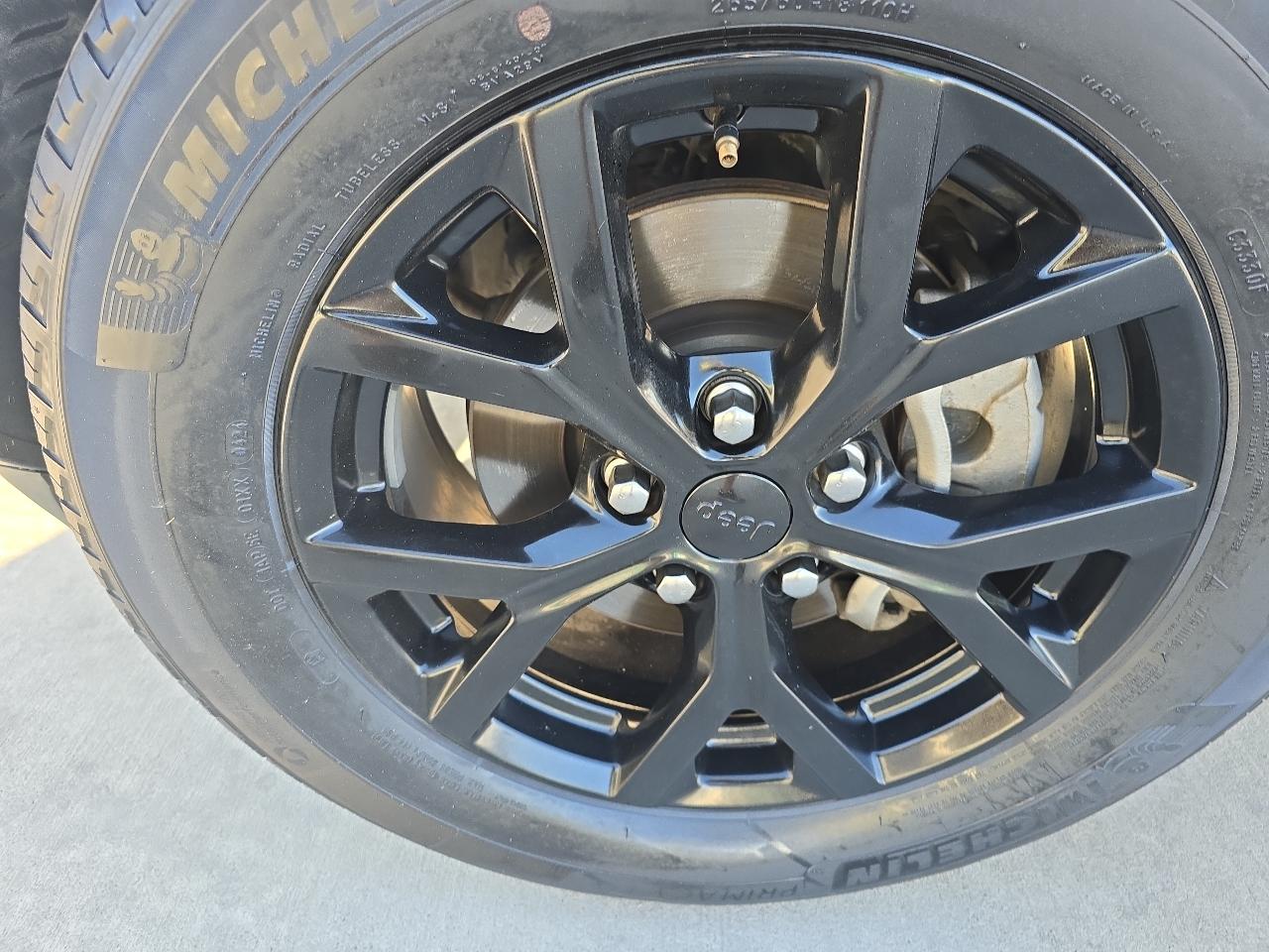 Jeep Grand Cherokee Altitude 4x4 2024